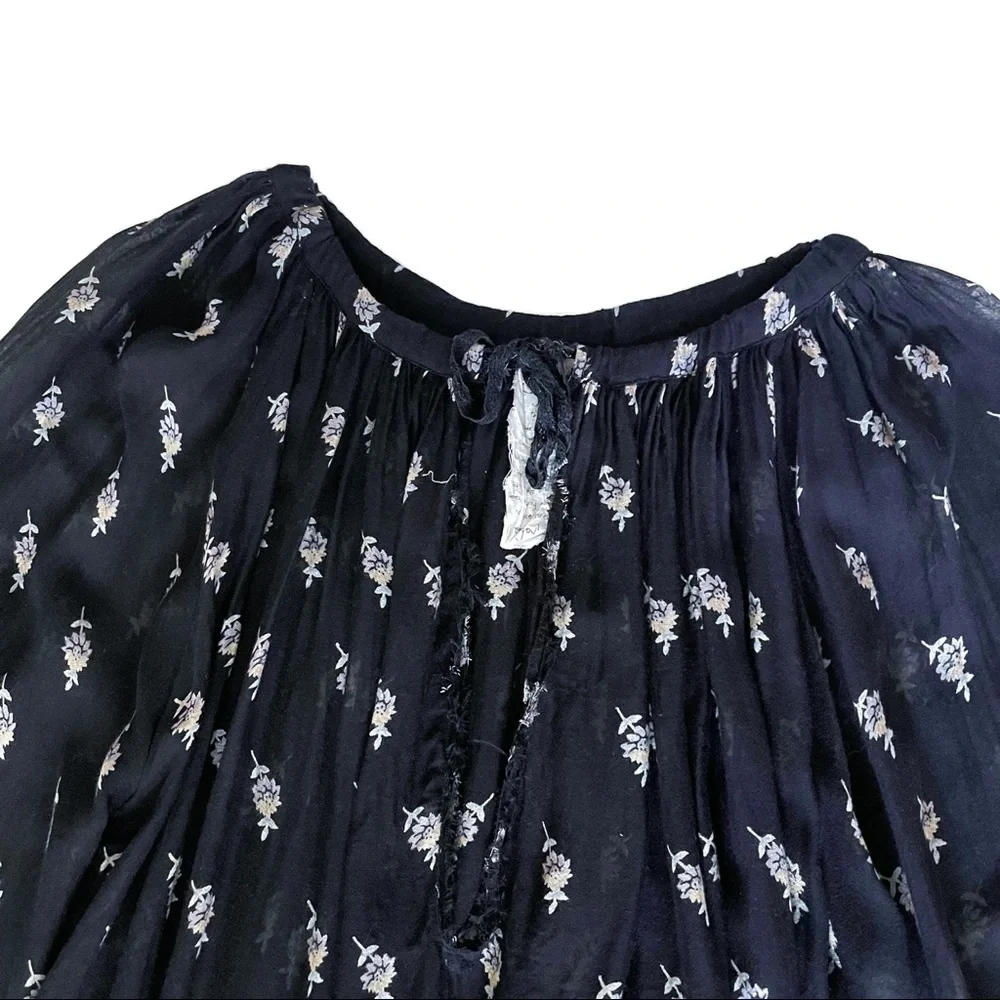 Free People Drippy pattern pintucks blouse XS/S